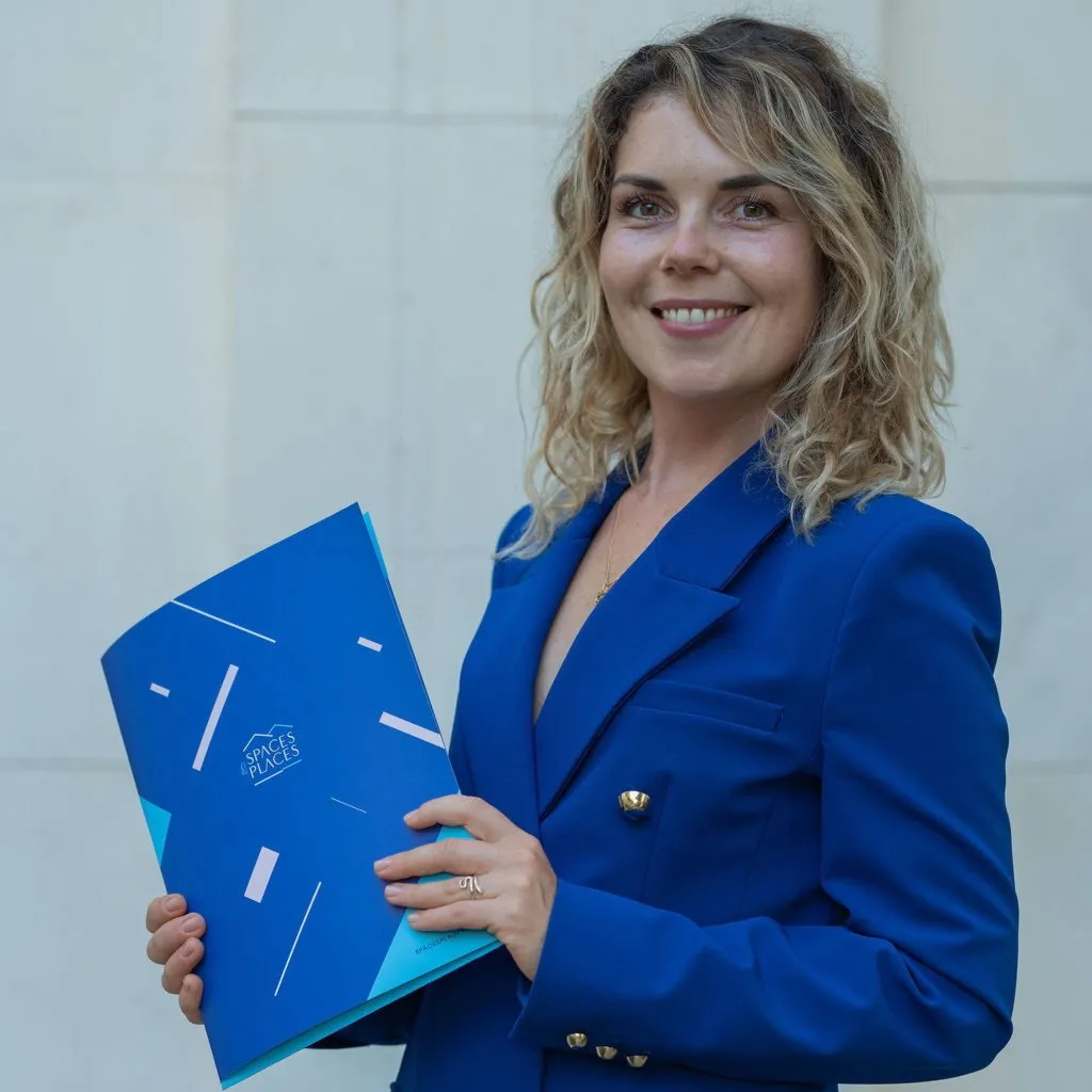 Nina Zhukova — Іпотечна консультантка